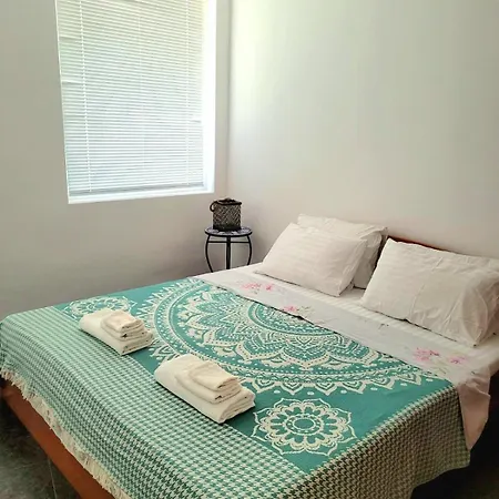 The Blue House Apartment *